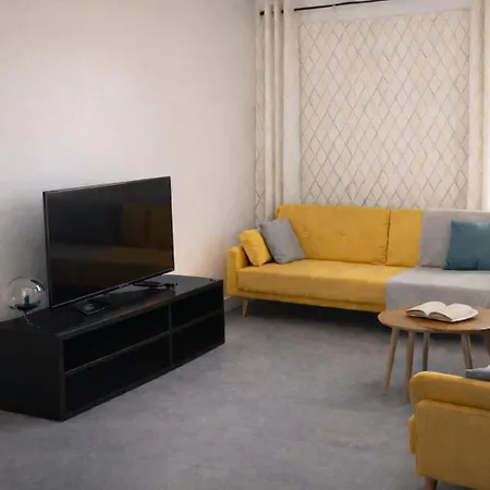 Duplex Moderne Avec 2 Confortables Calme&central * Oloron-Sainte-Marie